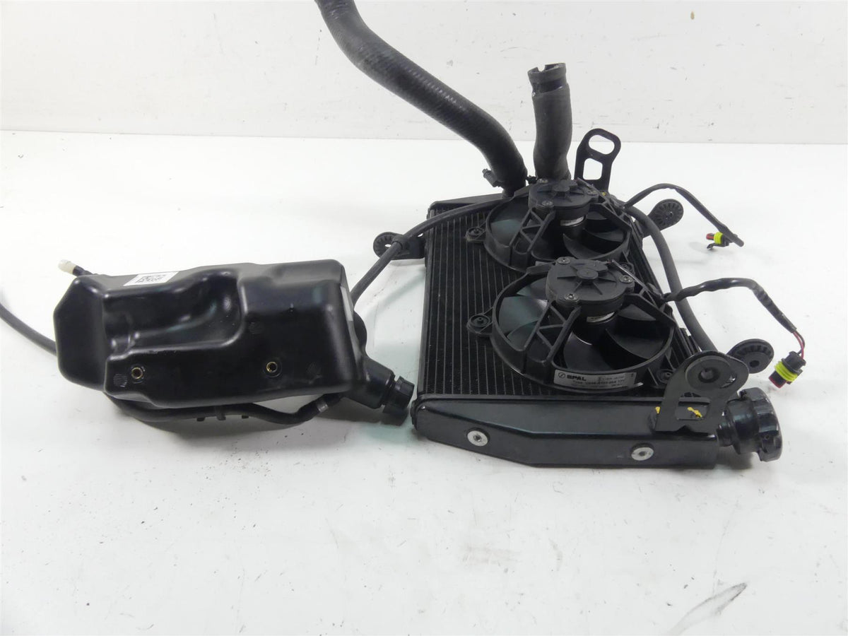 2018 Ducati Hypermotard 939 SP Radiator Fans Reservoir Hoses Set 54840981D {{ shop.shopifyCountryName }} - Mototech271
