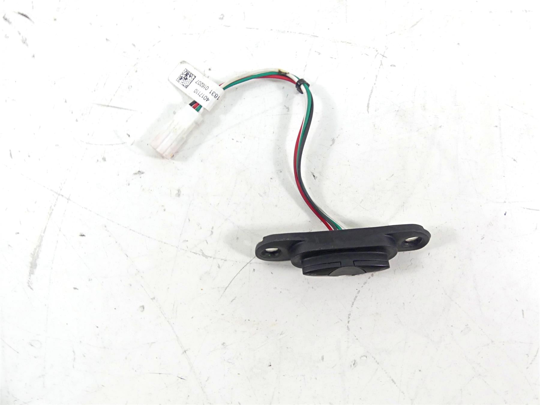 2019 Indian Chieftain Classic Electrical Saddlebag Lock Switch 4017110 {{ shop.shopifyCountryName }} - Mototech271