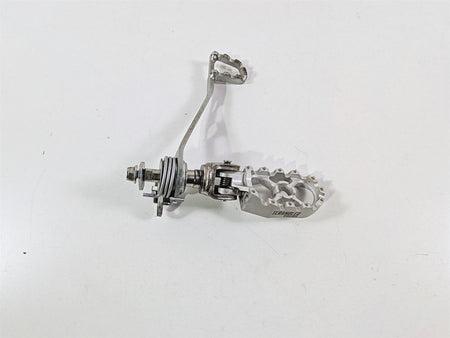 2015 Ducati Scrambler Urban Enduro Right Footpeg + Mount Brake Pedal 45720951AA-Mototech271