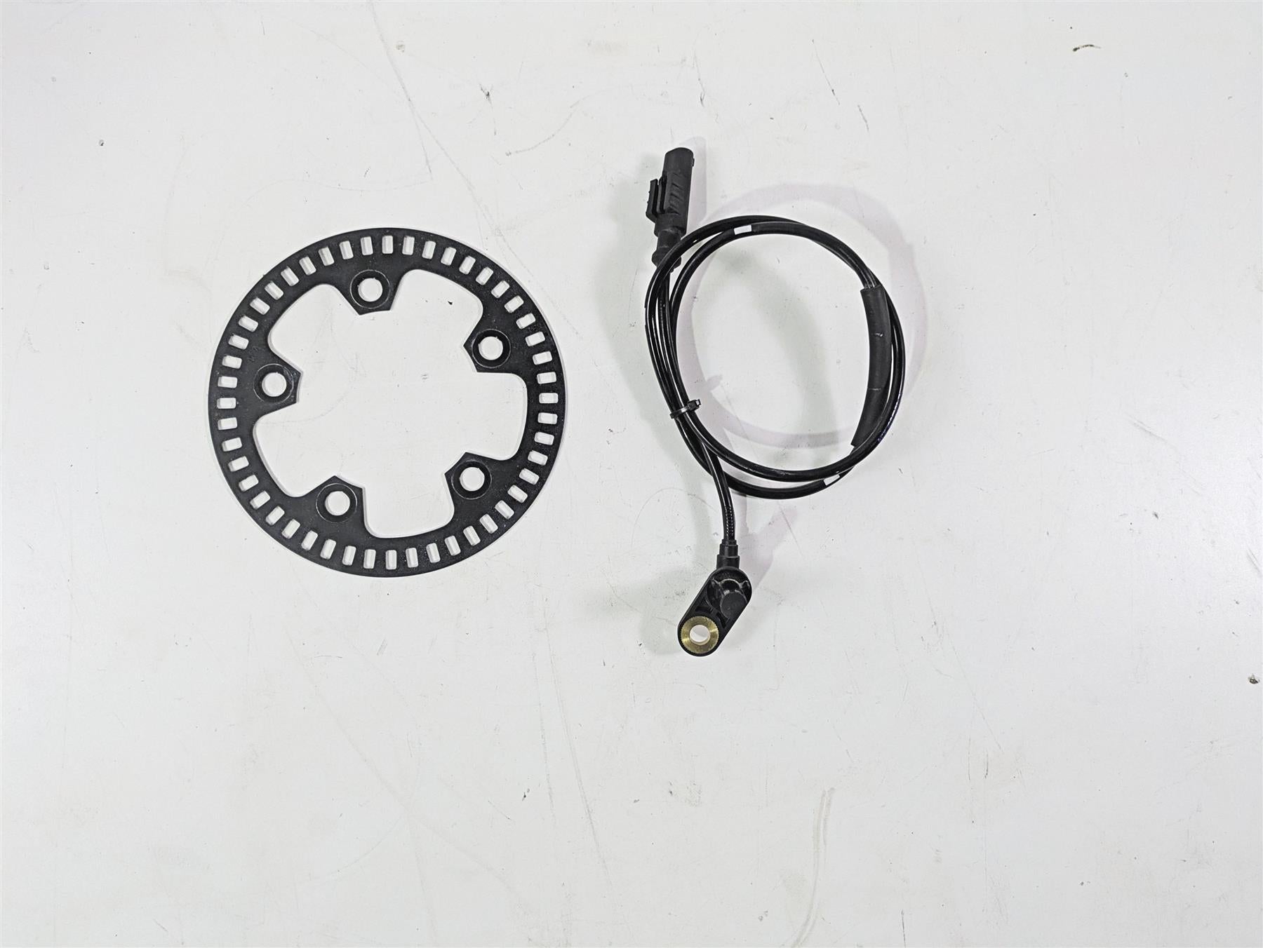 2020 Kawasaki ZX6R ZX636 Ninja Front Abs Brake Wheel Speed Sensor 21176-0737 {{ shop.shopifyCountryName }} - Mototech271