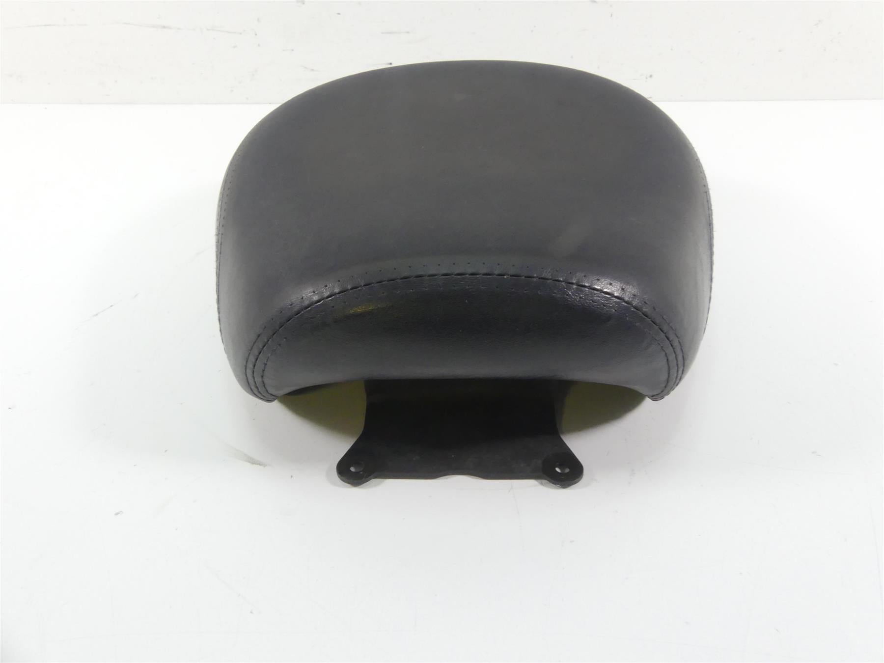 1998 Honda Shadow VT1100T Rear Passenger Pillion Seat Saddle 77300-MBC-000 {{ shop.shopifyCountryName }} - Mototech271