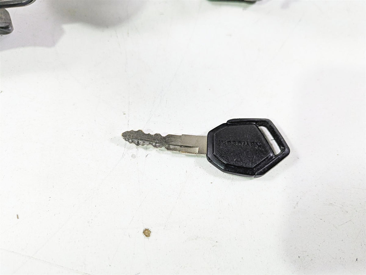 2021 Kawasaki Z125 Pro Ignition Switch Key Lock Set -READ 27005-5182 {{ shop.shopifyCountryName }} - Mototech271