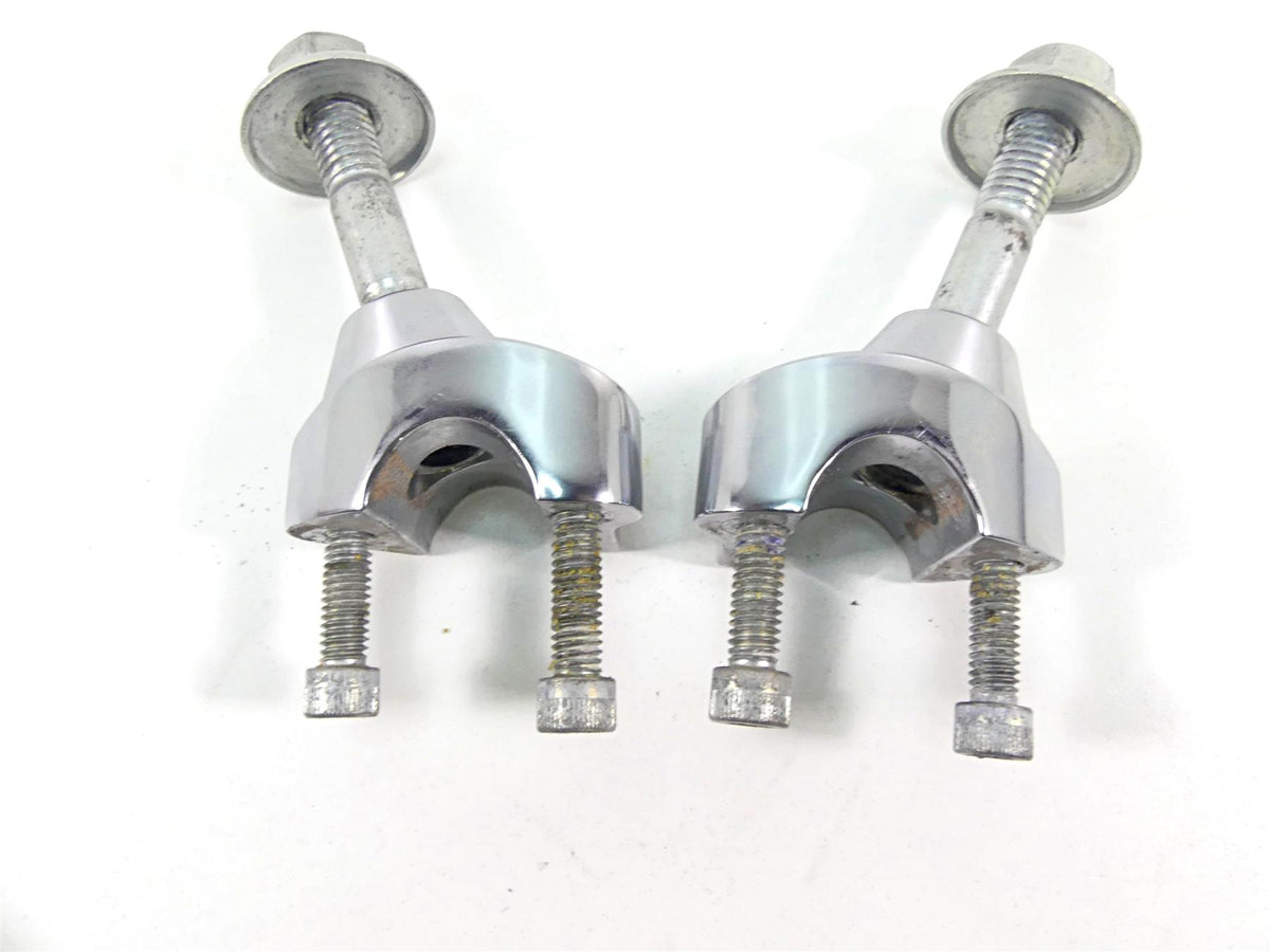 2020 Harley Softail FXST Standard Lower Handlebar Riser Clamp Set 55900275 {{ shop.shopifyCountryName }} - Mototech271