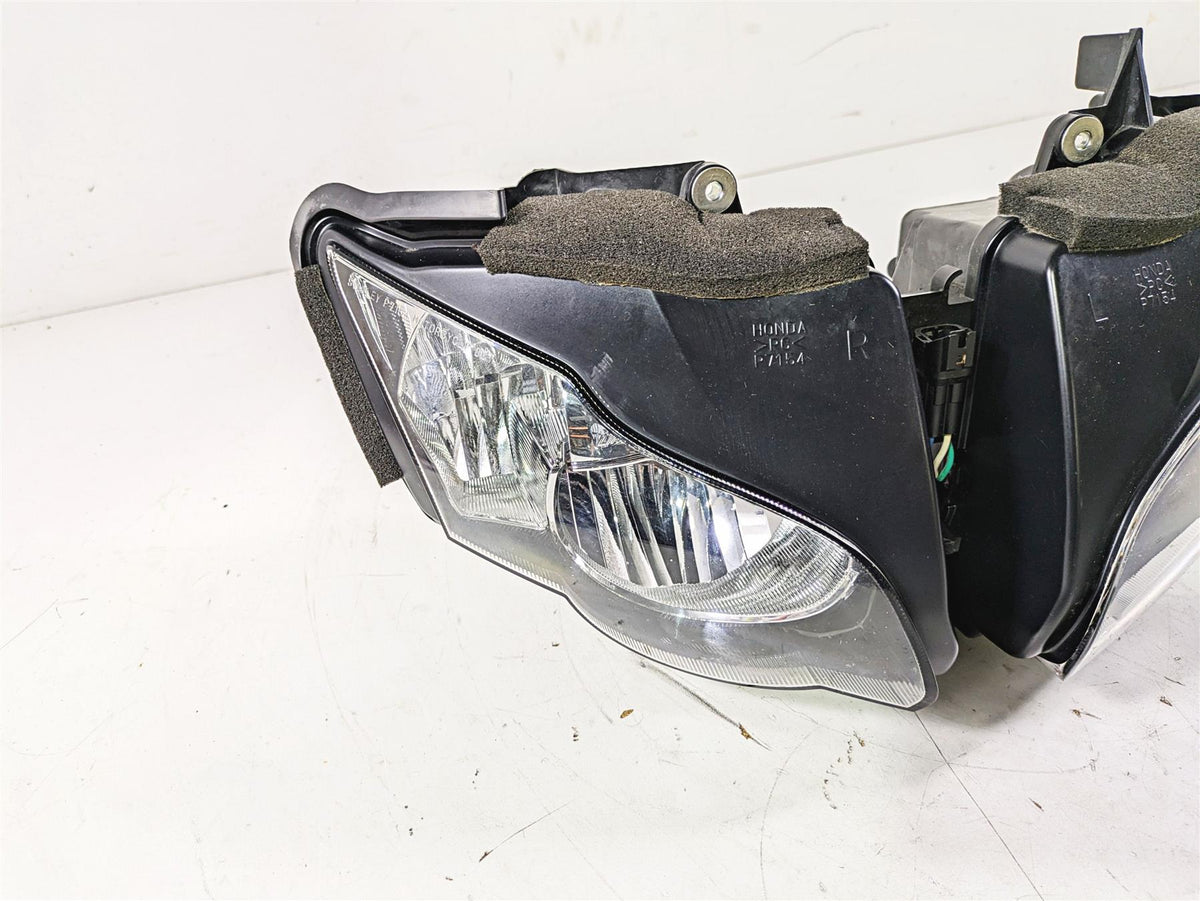 2008 Honda CBR1000RR SC59 Headlight Head Light Lamp - Read 33102-MFL-305 {{ shop.shopifyCountryName }} - Mototech271