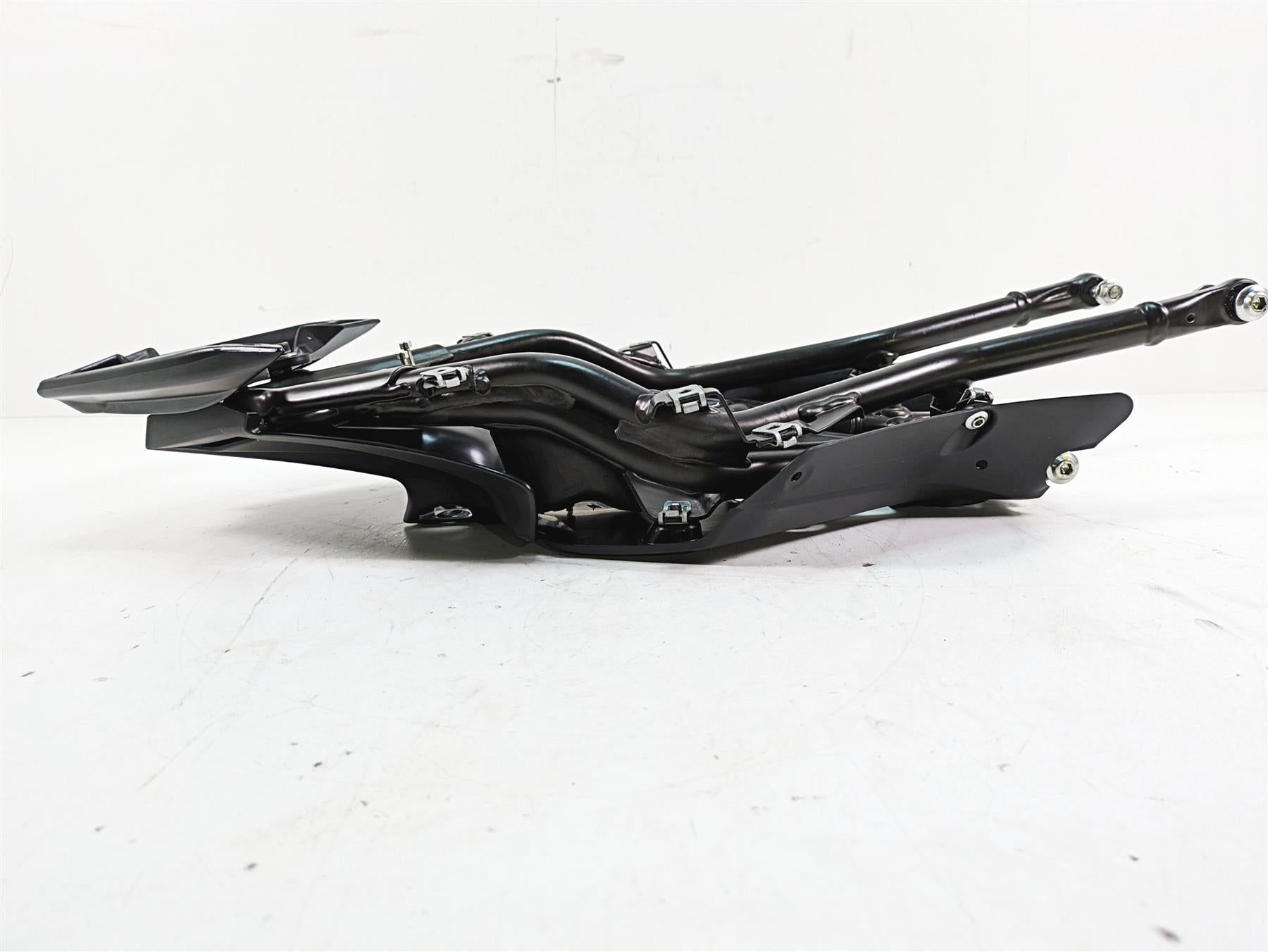 2017 Mv Agusta Dragster 800 Rear Subframe Inner Fender Rear Cover Set 80A0B8858 {{ shop.shopifyCountryName }} - Mototech271