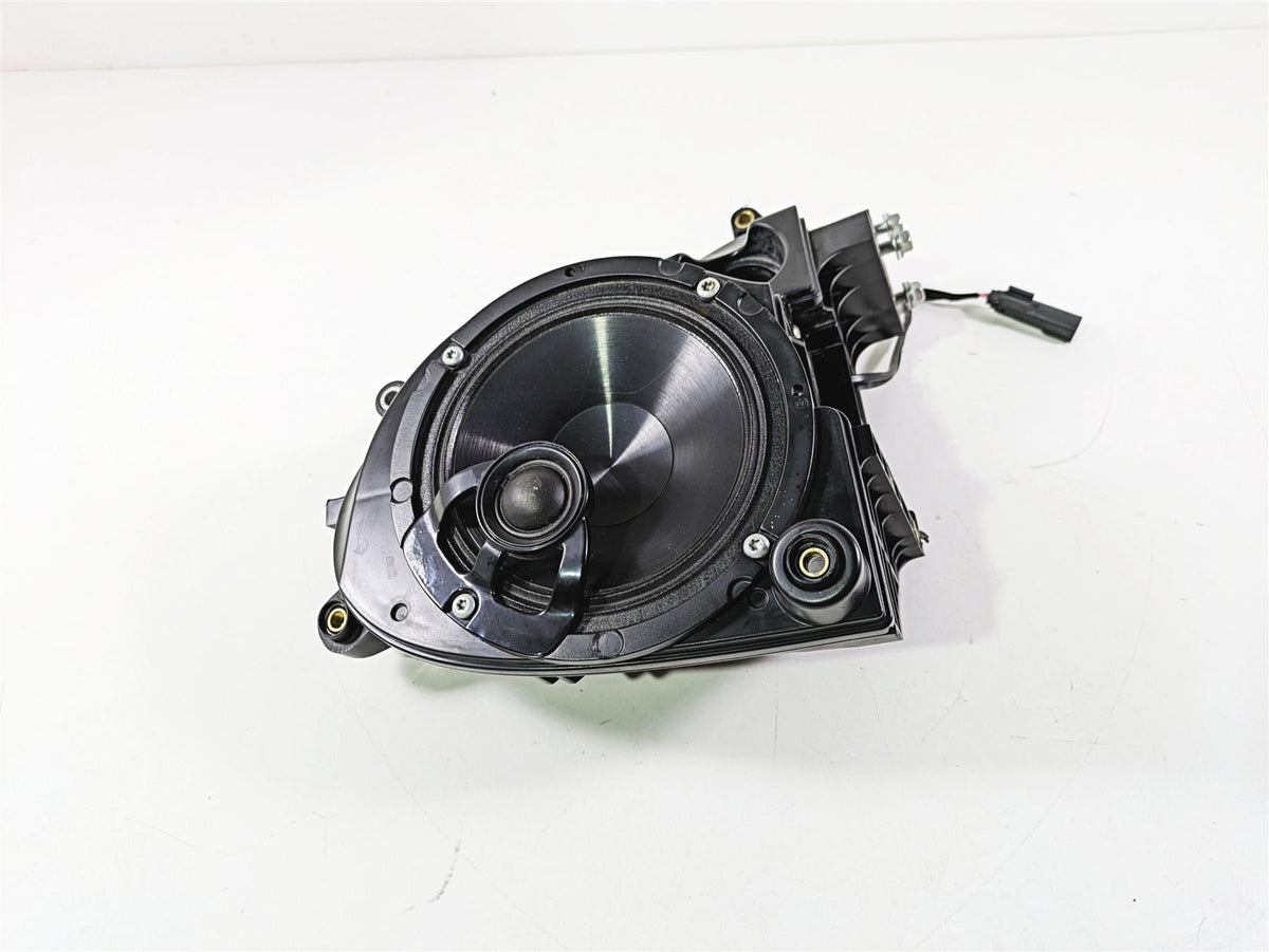2017 Harley Touring FLHTKSE CVO E-Glide Right Front Speaker & Housing 57000175 {{ shop.shopifyCountryName }} - Mototech271