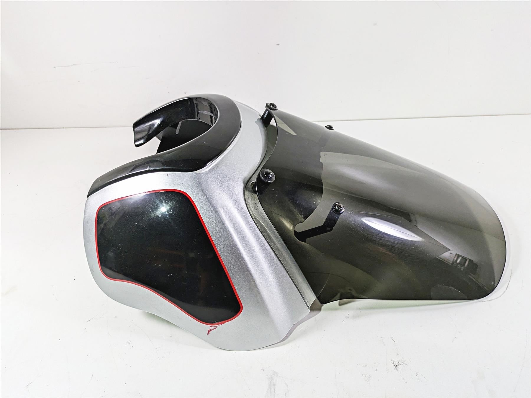 2014 Harley FXDL Dyna Low Rider Front Nose Fairing Cover Windscreen {{ shop.shopifyCountryName }} - Mototech271
