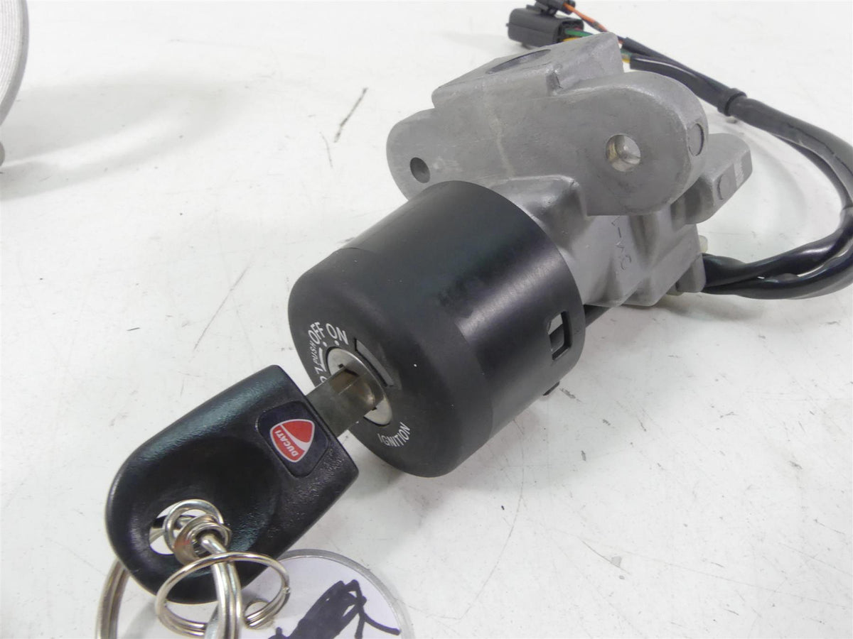 2017 Ducati Monster 1200 S Cdi + Speedo + Bbox + Ignition Switch -Read 28642331A {{ shop.shopifyCountryName }} - Mototech271