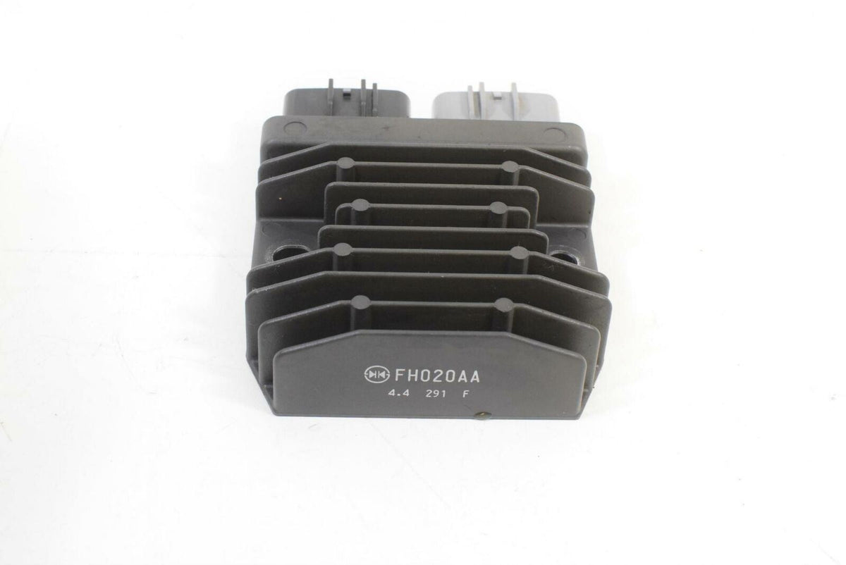2014 Yamaha XT1200 ES Super Tenere Rectifier Voltage Regulator 1D7-81960-01-00 {{ shop.shopifyCountryName }} - Mototech271