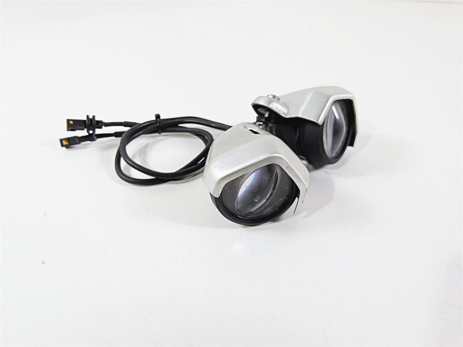 2022 Triumph Tiger 900 GT Pro Front Fog Spot Light Lamp Set T2708708 T2708722 {{ shop.shopifyCountryName }} - Mototech271