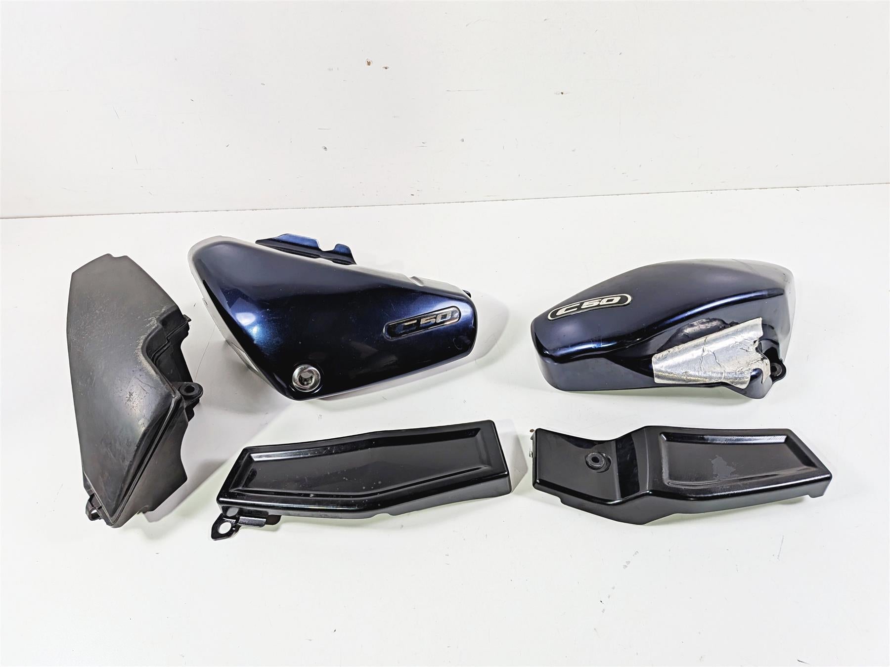 2006 Suzuki VL800 C50 Boulevard Left Right Side Covers 47110-41F81 47210-41F80 {{ shop.shopifyCountryName }} - Mototech271