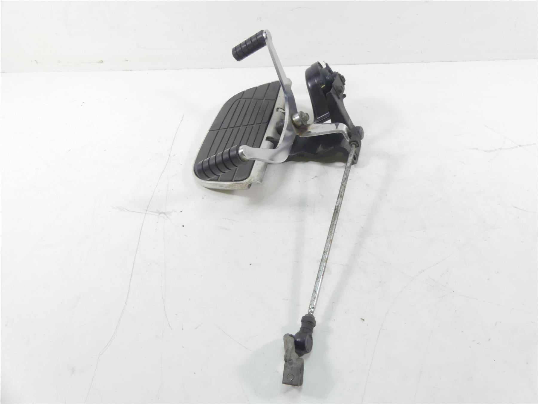 2003 Honda VTX1800R Left Front Floor Board & Shift Lever & Link 50625-MCV-000 {{ shop.shopifyCountryName }} - Mototech271
