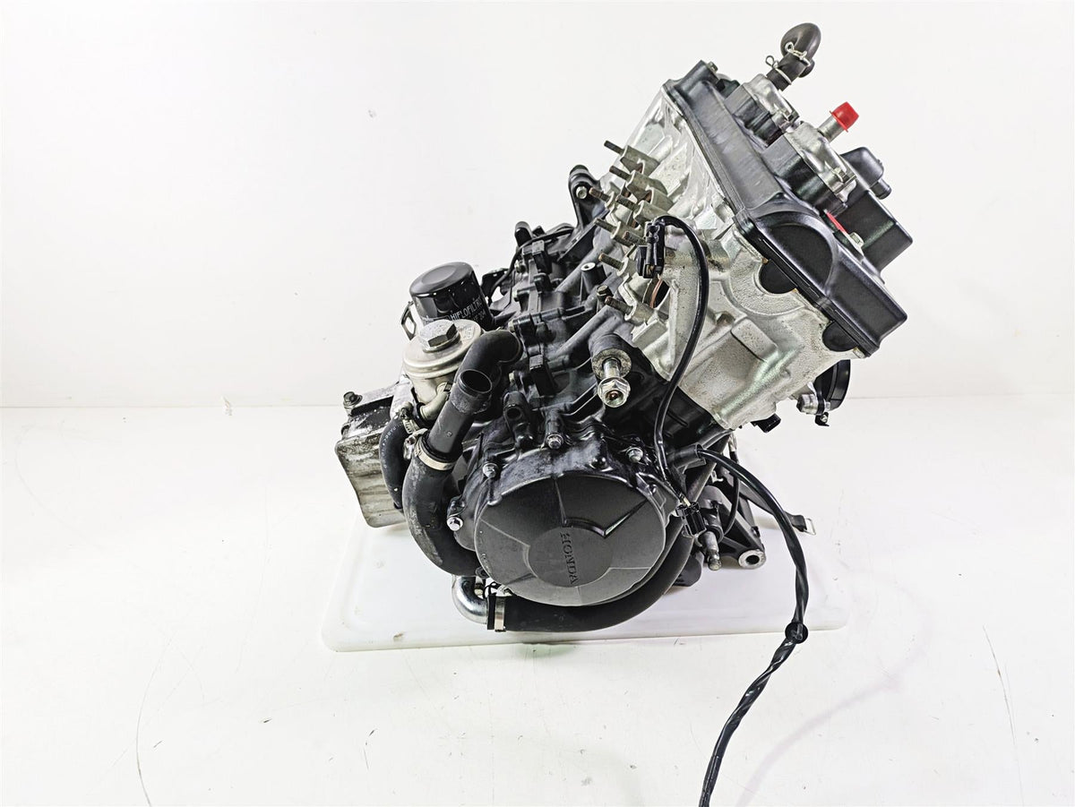 2017 Honda CBR600RR PC40E Engine Motor -FOR PARTS -READ 11000-MFJ-D00 {{ shop.shopifyCountryName }} - Mototech271