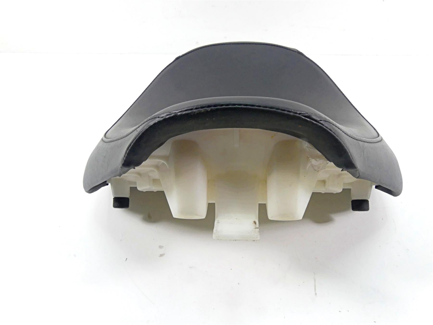 2008 Suzuki M109R VZR1800 Front Rider Driver Seat Saddle 45100-48G00 {{ shop.shopifyCountryName }} - Mototech271