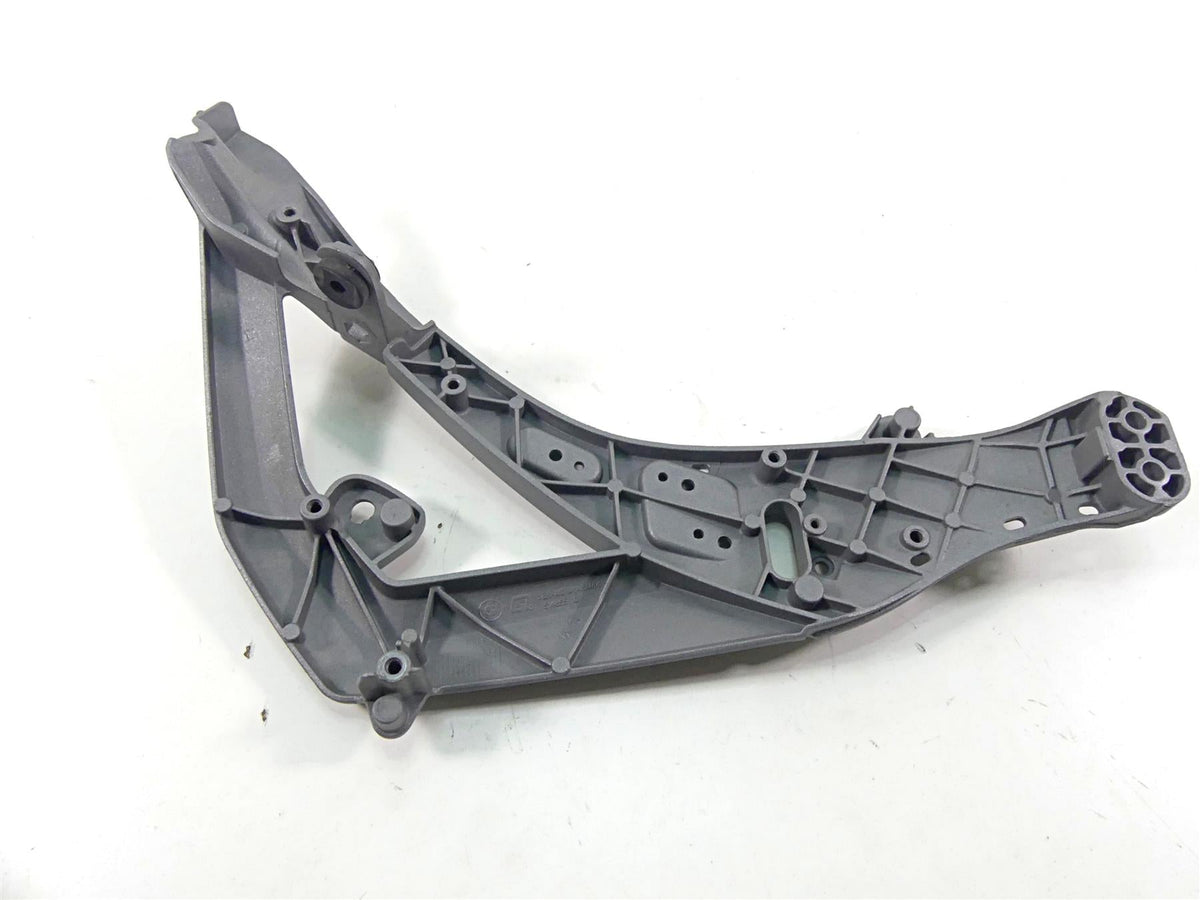 2014 BMW R1200GS K50 Front Left Cover Panel Carrier Stay Bracket 46638528673 {{ shop.shopifyCountryName }} - Mototech271