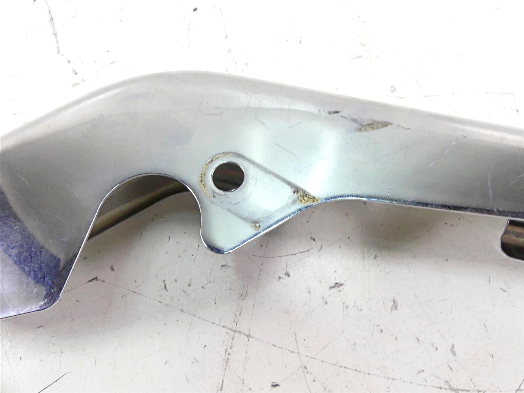 2002 Harley Touring FLHTC Electra Glide Rear Frame Chrome Struts 47504-97 {{ shop.shopifyCountryName }} - Mototech271