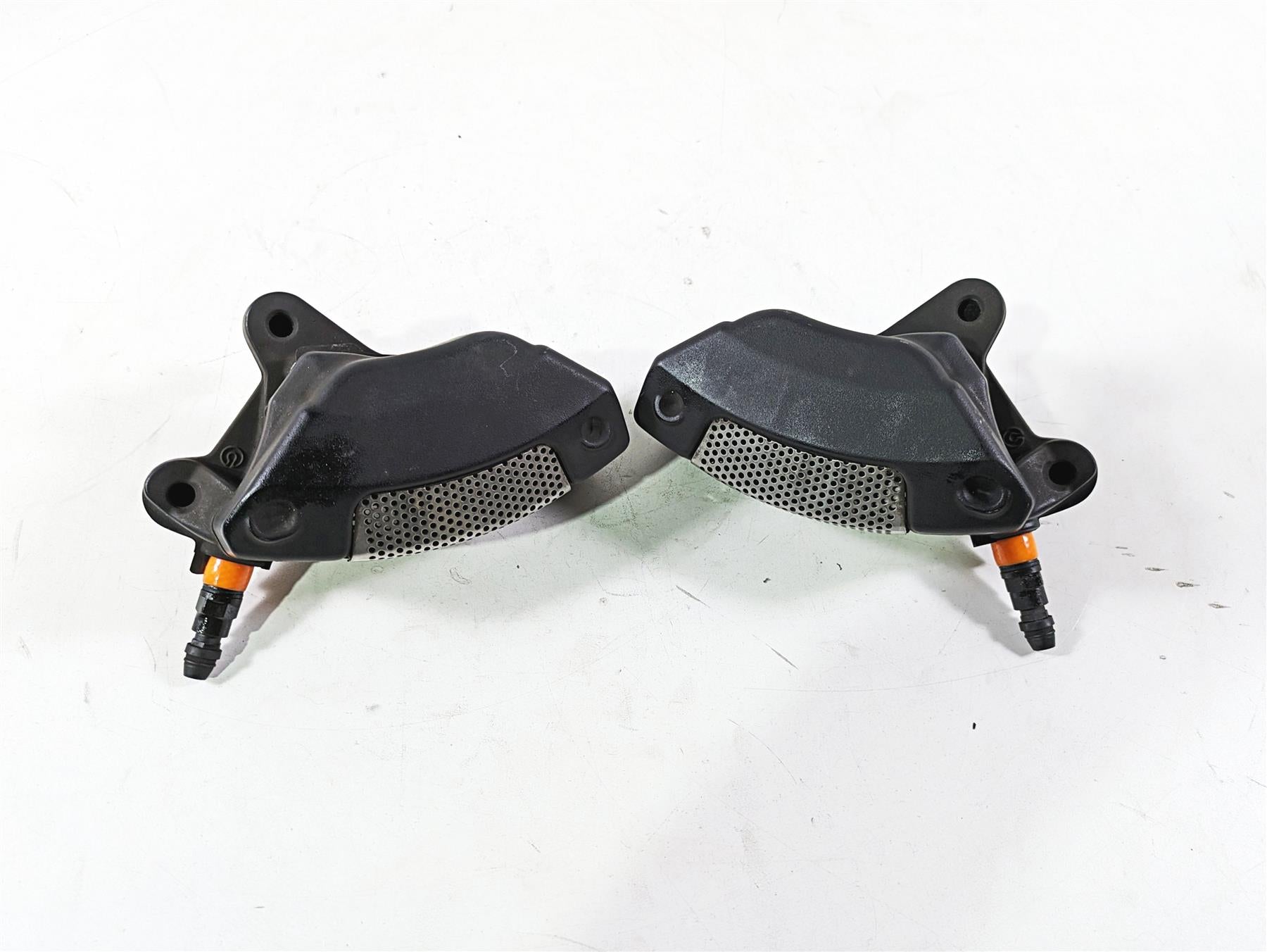 2017 Harley Touring FLTRXS Road Glide Front Brake Caliper Set 43027-08 43023-08 {{ shop.shopifyCountryName }} - Mototech271