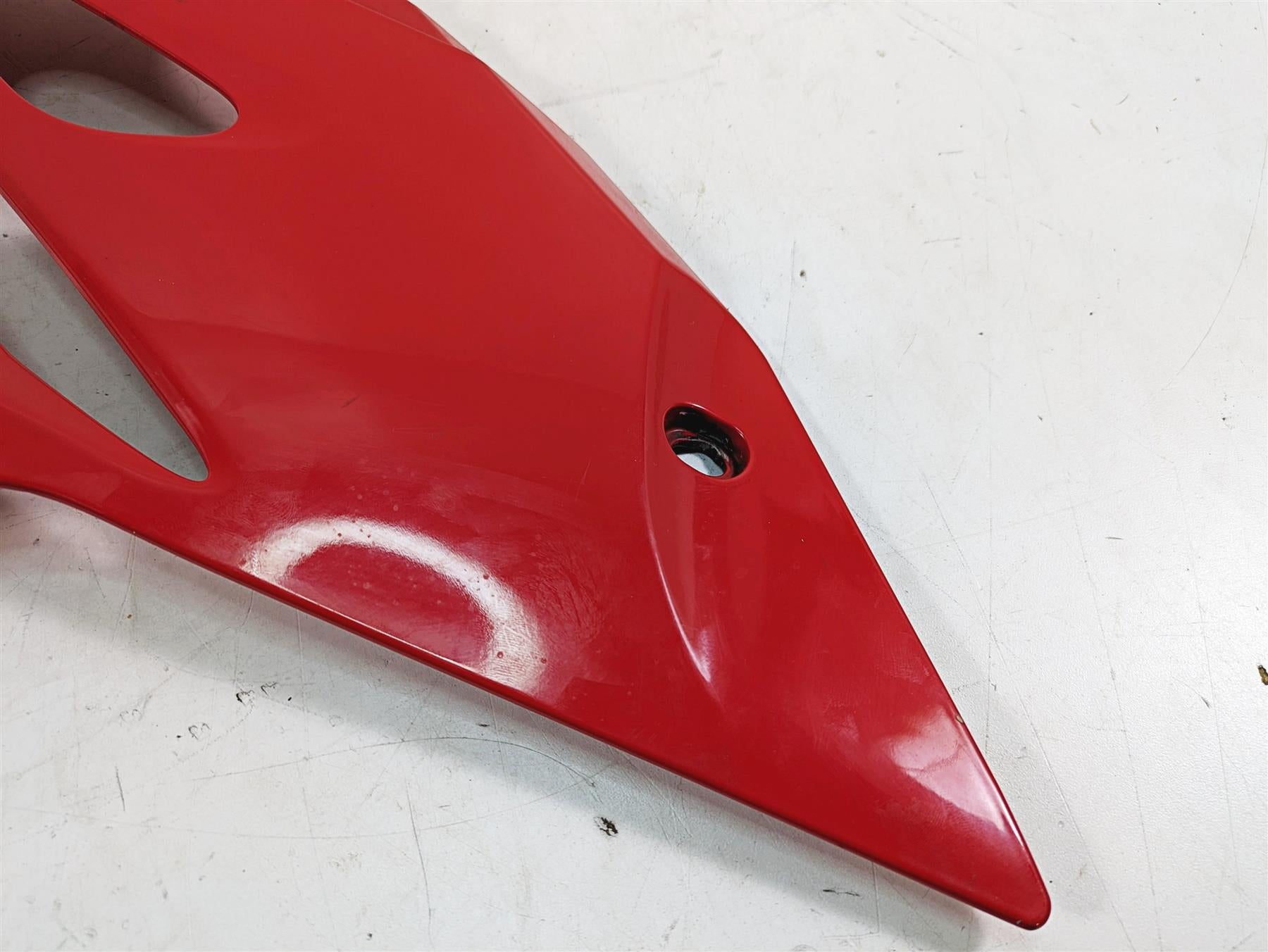 2016 Ducati Panigale 1299 S Left Lower Red Belly Fairing Cover -Read 48013333A {{ shop.shopifyCountryName }} - Mototech271