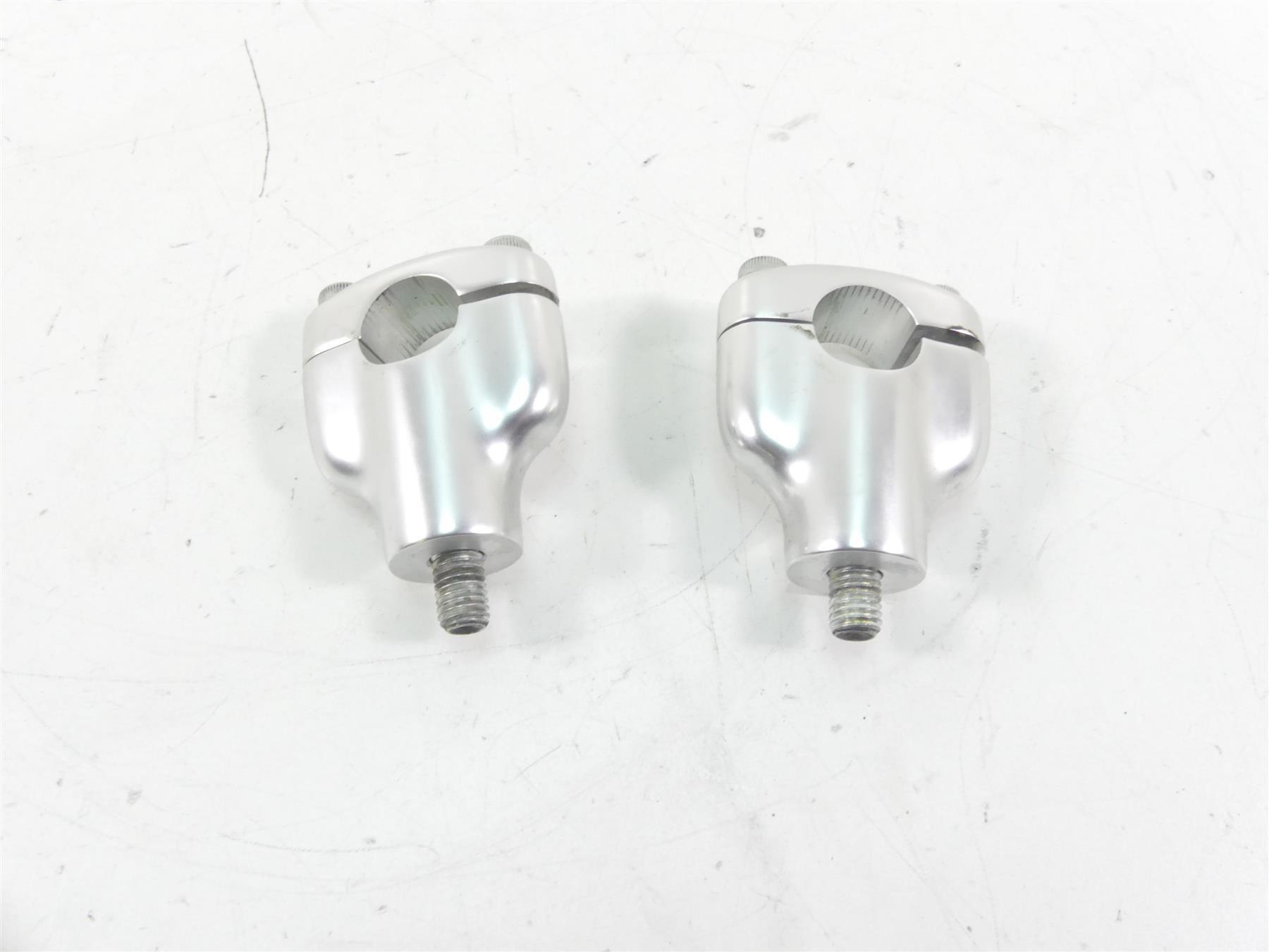 2007 Ducati Sport Classic GT1000 Handlebar Holder Riser Set 36010831A {{ shop.shopifyCountryName }} - Mototech271