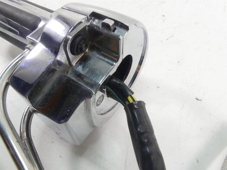2005 Harley Touring CVO FLHTC SE Electra Glide Right Control Switch 71589-96B {{ shop.shopifyCountryName }} - Mototech271