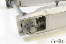 Load image into Gallery viewer, 2005 Kawasaki ZZR1200 ZX1200 Rear Swingarm Swing Arm Straight 33001-1624-458
