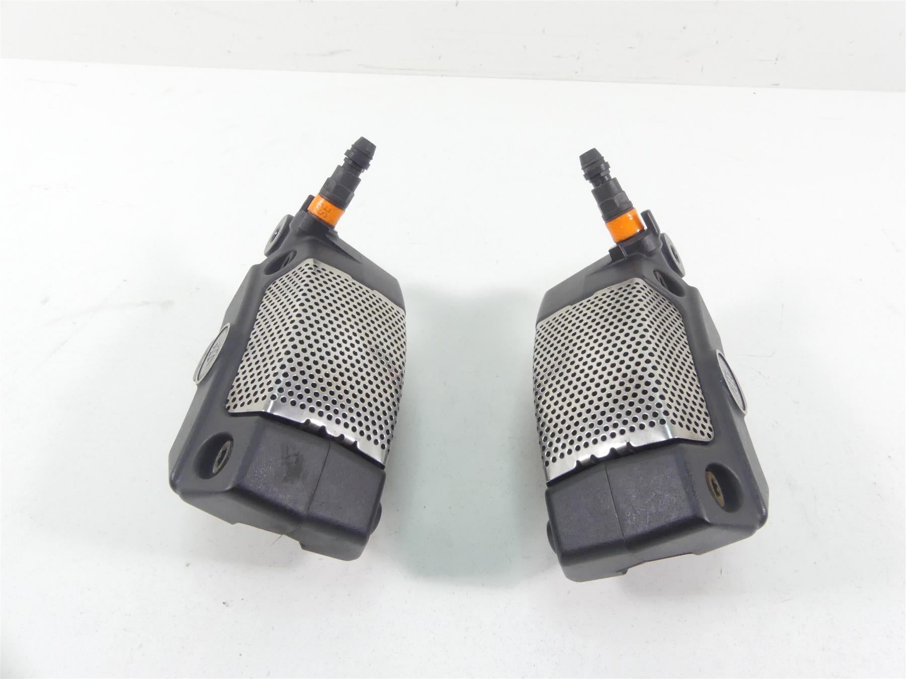 2012 Harley CVO FLHX SE3 Street Glide Front Brake Caliper Set 46368-10 46369-10 {{ shop.shopifyCountryName }} - Mototech271