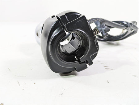 2015 Harley FXDL Dyna Low Rider Right Hand Control Switch 72944-12 {{ shop.shopifyCountryName }} - Mototech271