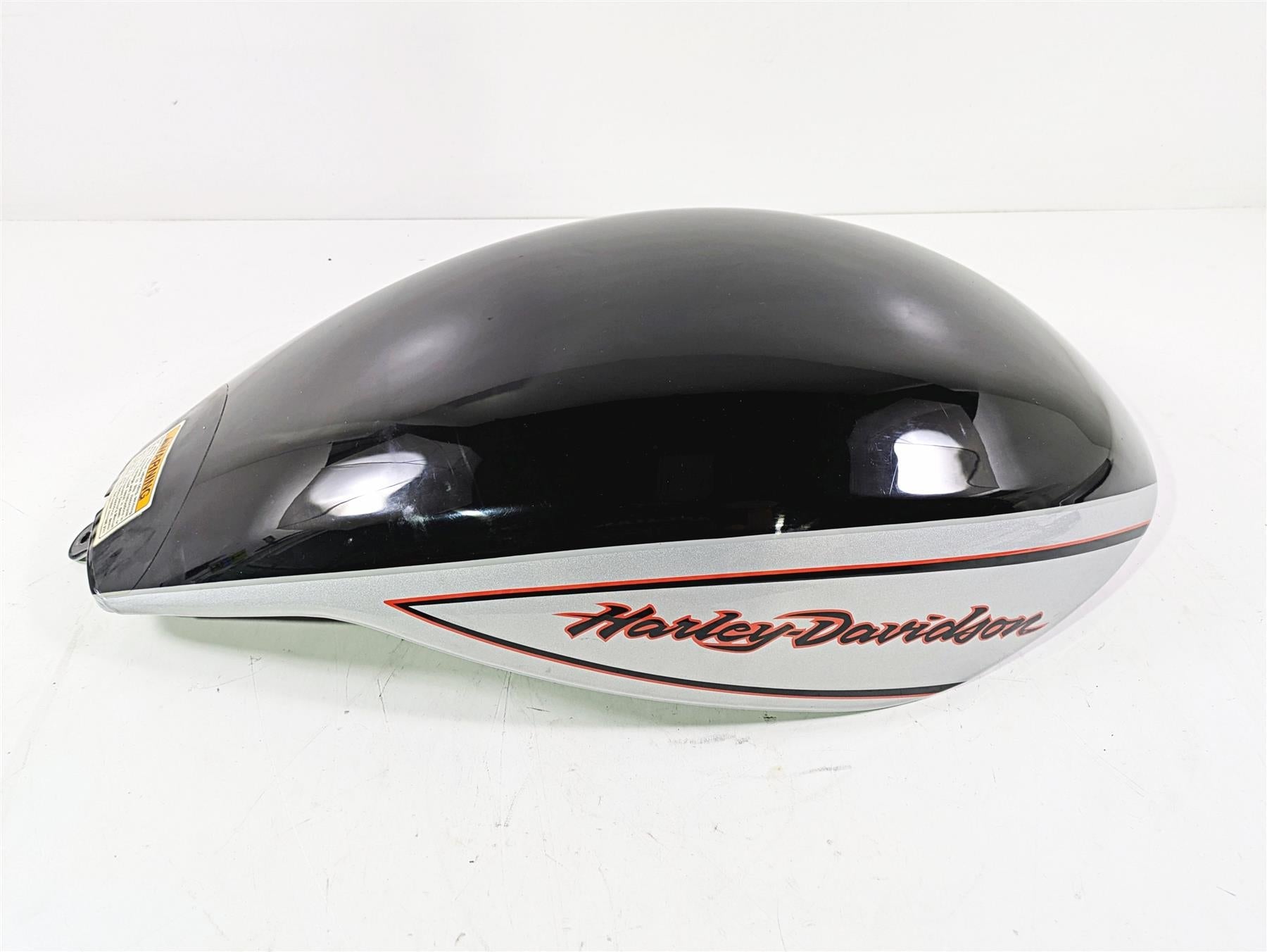 2006 Harley VRSCR Street V-Rod Upper Tank Airbox Cover Fairing 66126-06BKA {{ shop.shopifyCountryName }} - Mototech271