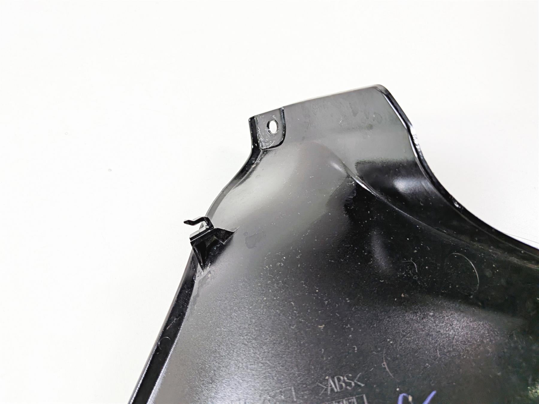 2025 Yamaha YZF R7 Left Upper Inner Black Fairing Cover BEB-2837L-00 {{ shop.shopifyCountryName }} - Mototech271
