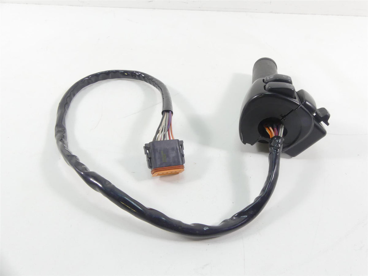 2003 Harley Touring FLHTCI Electra Glide Right Mode Control Switch 71589-96B {{ shop.shopifyCountryName }} - Mototech271