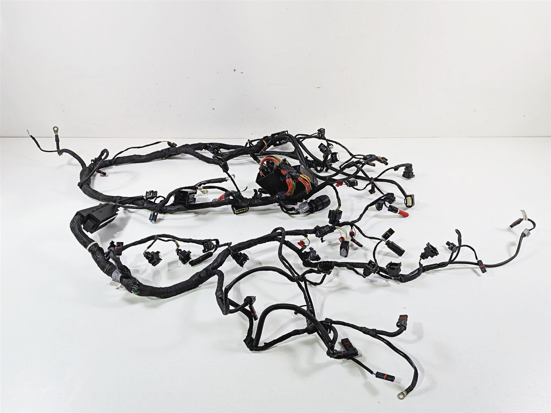 2014 BMW S1000RR K46 Main & Engine Wiring Harness Loom - No Cuts 61118553925 {{ shop.shopifyCountryName }} - Mototech271