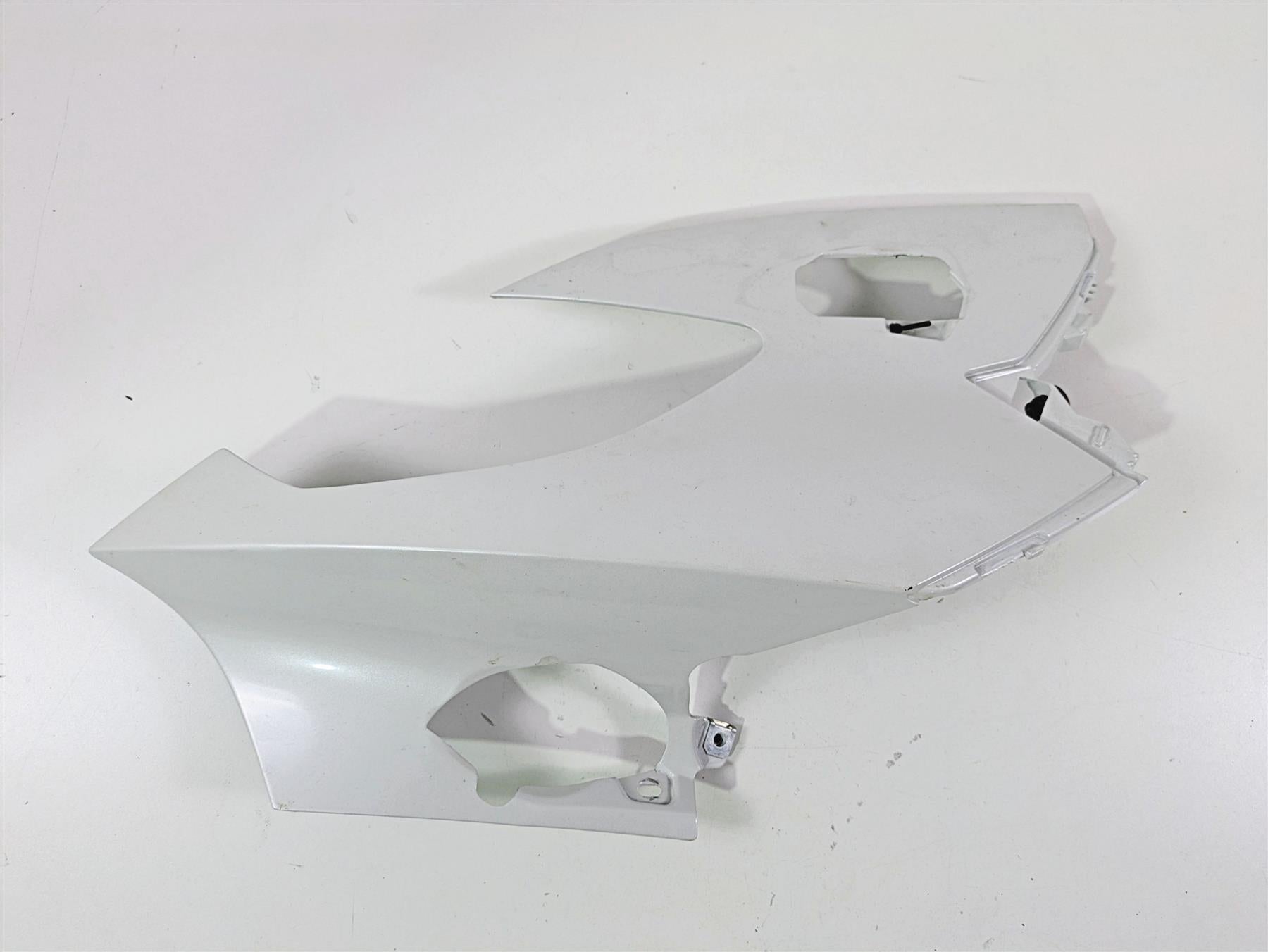 2014 BMW K1600 GTL K48 Left Headlight Cover Fairing Cowl -Read 46638544353 {{ shop.shopifyCountryName }} - Mototech271