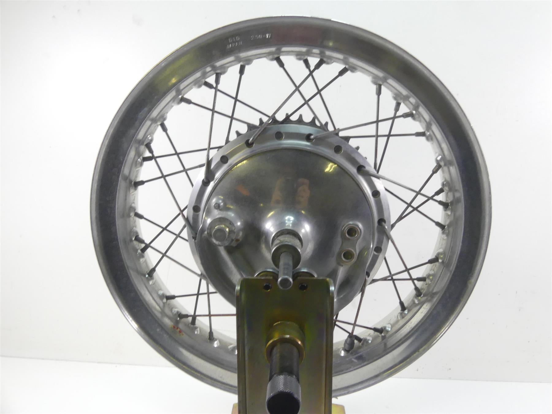 1977 Honda CB750 A Four Hondamatic Rear 2.5x17 Wheel Rim -Read 42701-371-003 {{ shop.shopifyCountryName }} - Mototech271