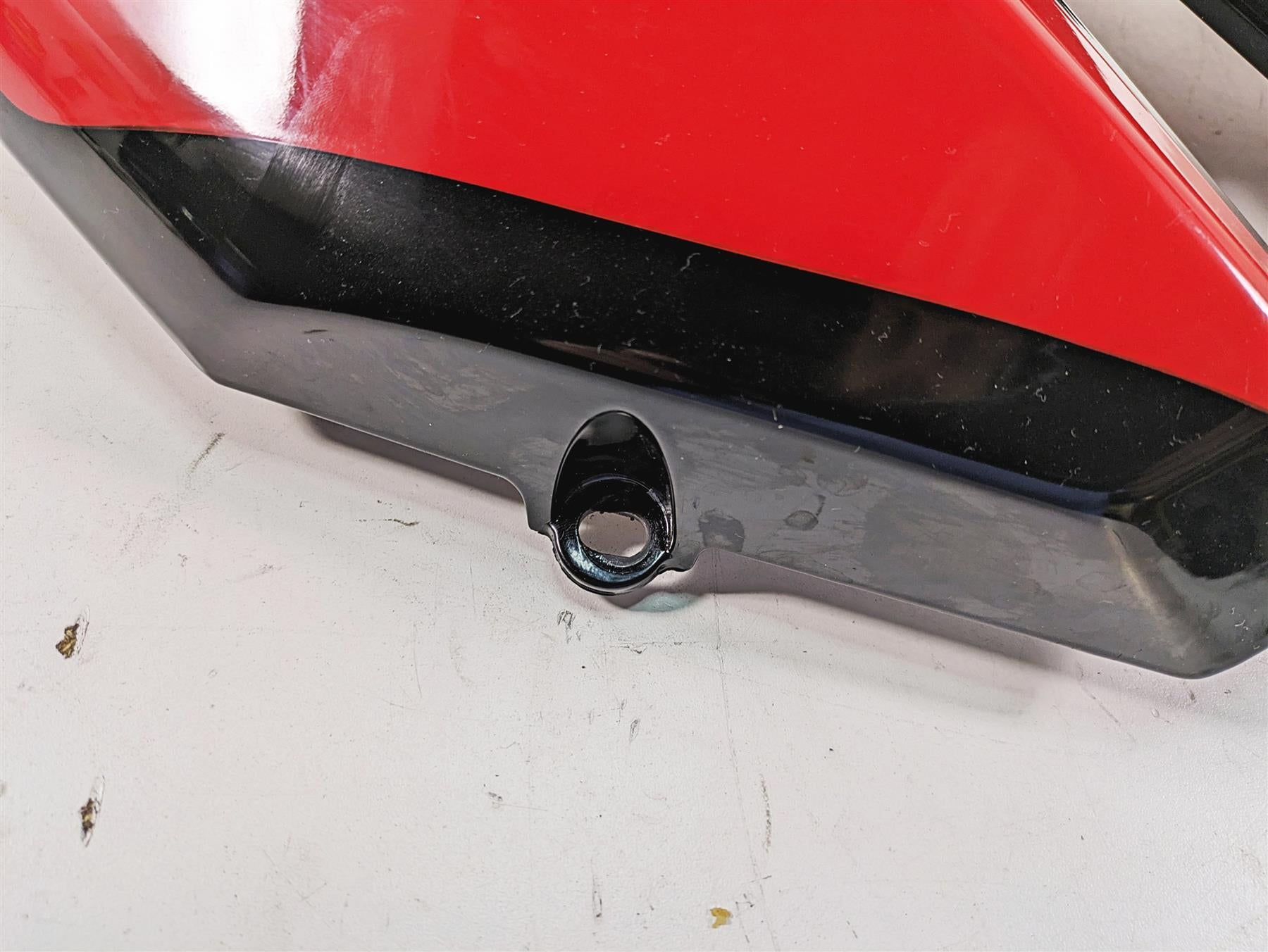 2011 Ducati Hypermotard 1100 Evo SP Oem Left Tank Fairing Cover Set 48012511B {{ shop.shopifyCountryName }} - Mototech271