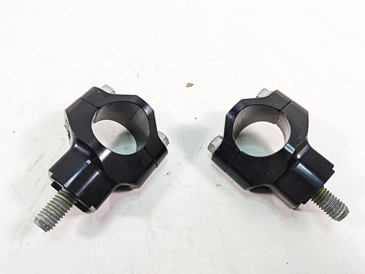 2020 KTM 1290 Super Adventure R Handlebar Riser Holder Set 00050000927 {{ shop.shopifyCountryName }} - Mototech271