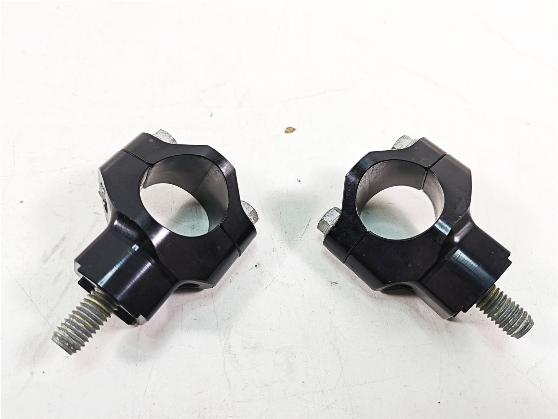 2020 KTM 1290 Super Adventure R Handlebar Riser Holder Set 00050000927 {{ shop.shopifyCountryName }} - Mototech271