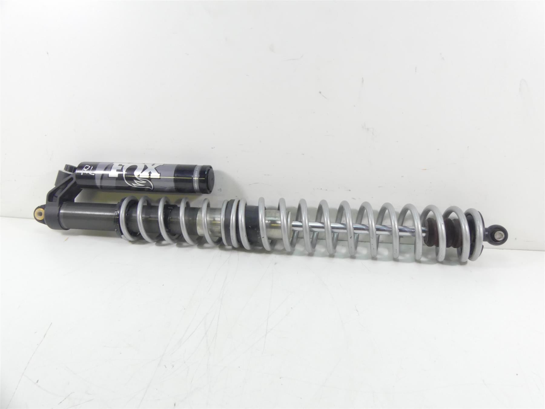 2021 Kawasaki Teryx KRX KRF 1000 Straight Fox Left Rear Shock Damper 45014-0628 {{ shop.shopifyCountryName }} - Mototech271