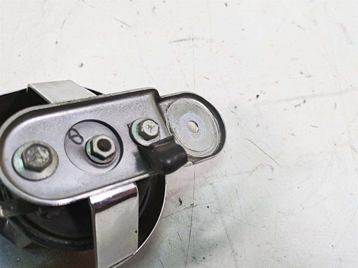 2011 Harley Touring FLHR Road King Horn & Cover 61300478A {{ shop.shopifyCountryName }} - Mototech271