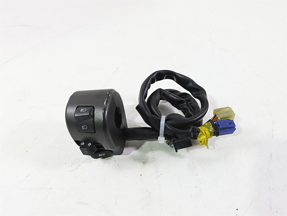 2008 Yamaha XVS1300 V-Star Tourer Left Hand Control Switch 3D8-83973-00-00 {{ shop.shopifyCountryName }} - Mototech271
