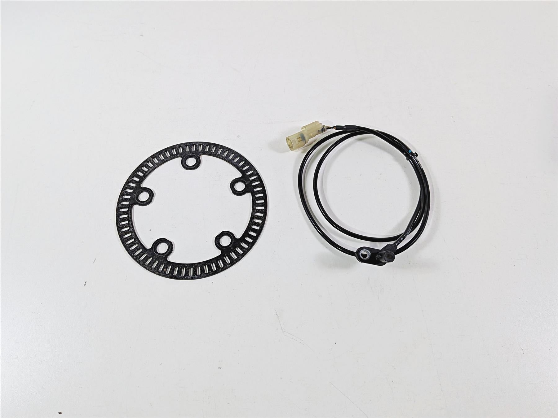2022 Triumph Tiger 900 GT Pro Front Abs Brake Wheel Speed Sensor T2029935 {{ shop.shopifyCountryName }} - Mototech271