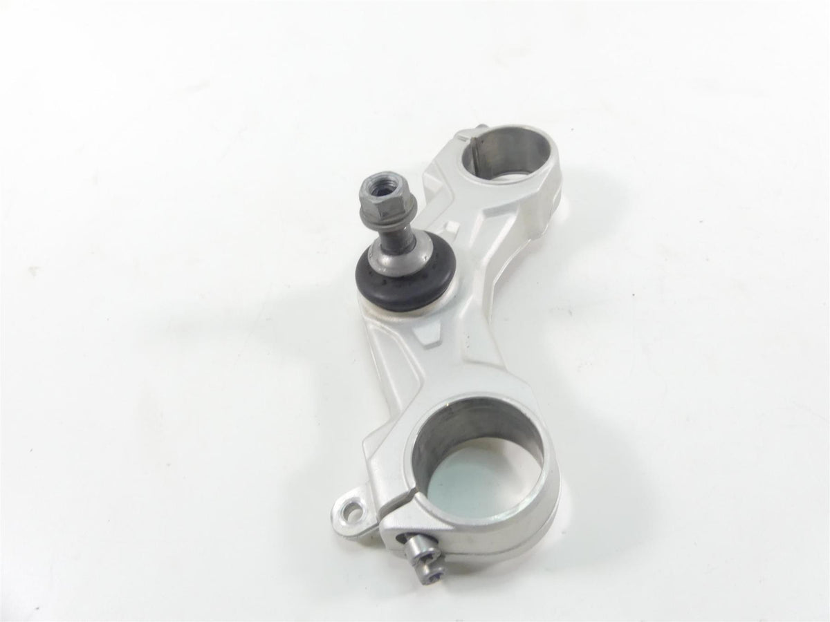 2019 BMW R1250GS K50 Lower Triple Tree Steering Clamp 31429467888 31429443337 {{ shop.shopifyCountryName }} - Mototech271