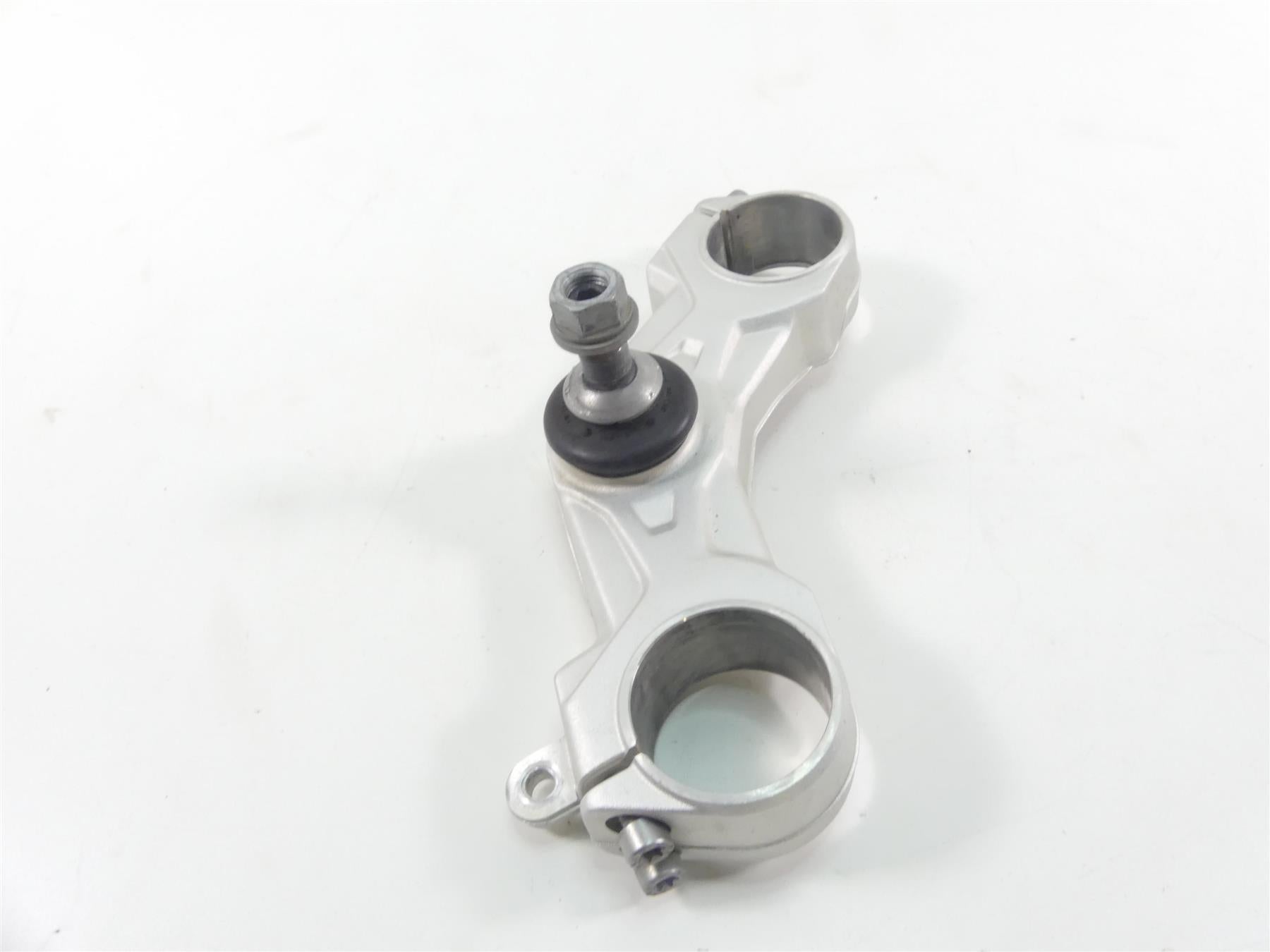 2019 BMW R1250GS K50 Lower Triple Tree Steering Clamp 31429467888 31429443337 {{ shop.shopifyCountryName }} - Mototech271