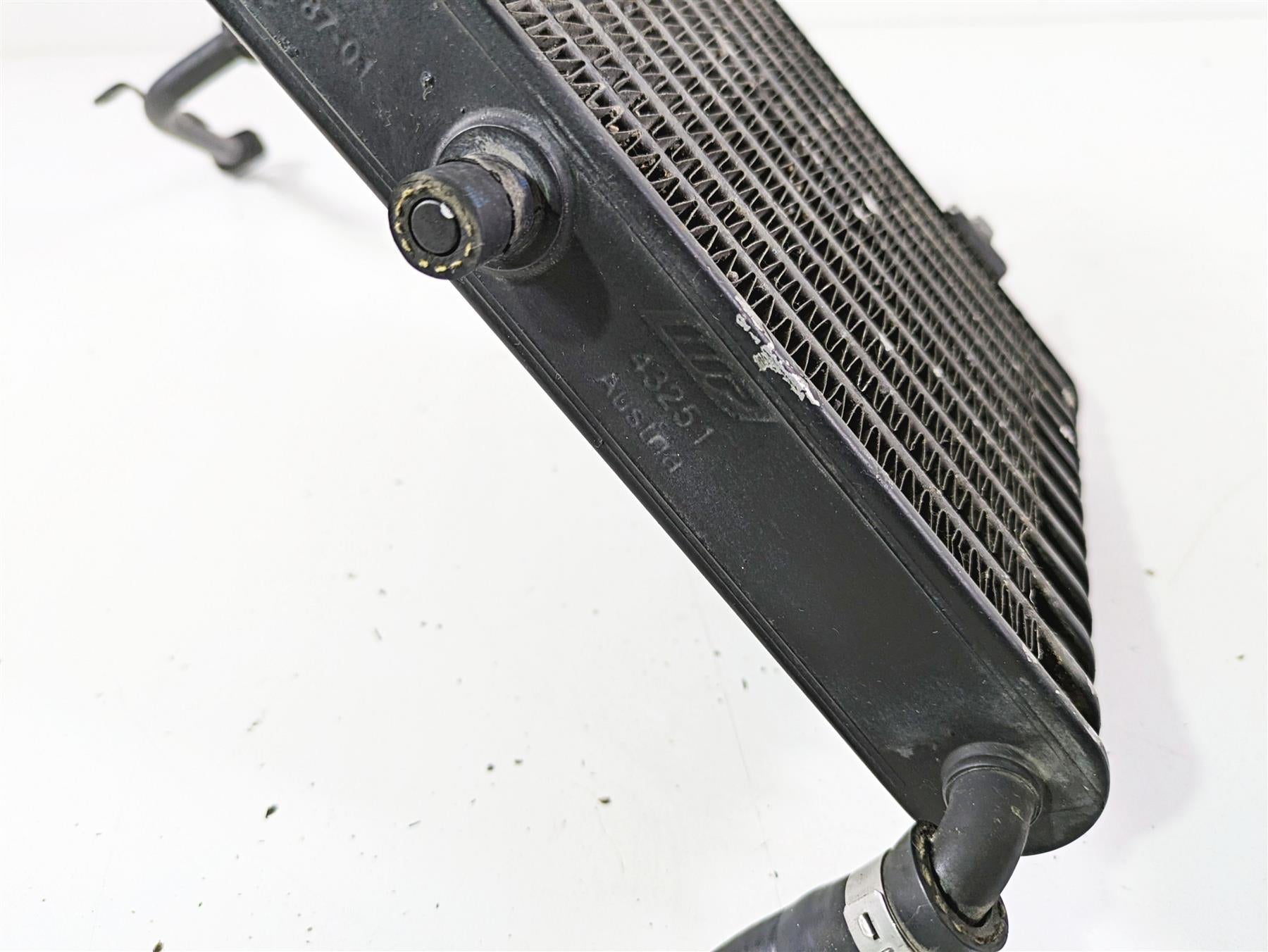 2012 BMW R1200R K27 Oil Cooler + Lines & Cover 17217722188 17217728347 {{ shop.shopifyCountryName }} - Mototech271