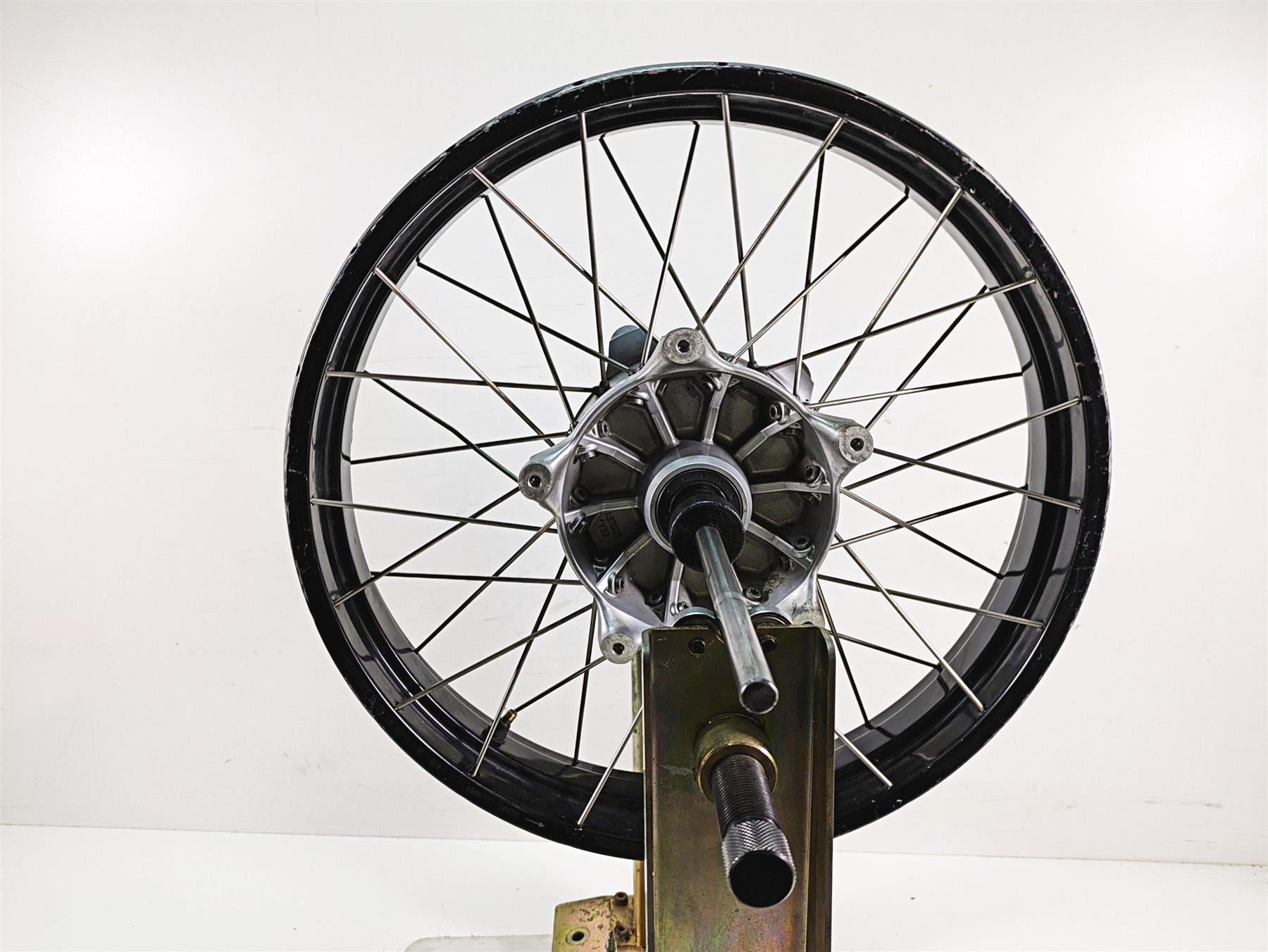 2007 BMW R1200GS K255 Adv 19x2.5 Front Wheel Spoke Rim 36317710866 36317696218 {{ shop.shopifyCountryName }} - Mototech271