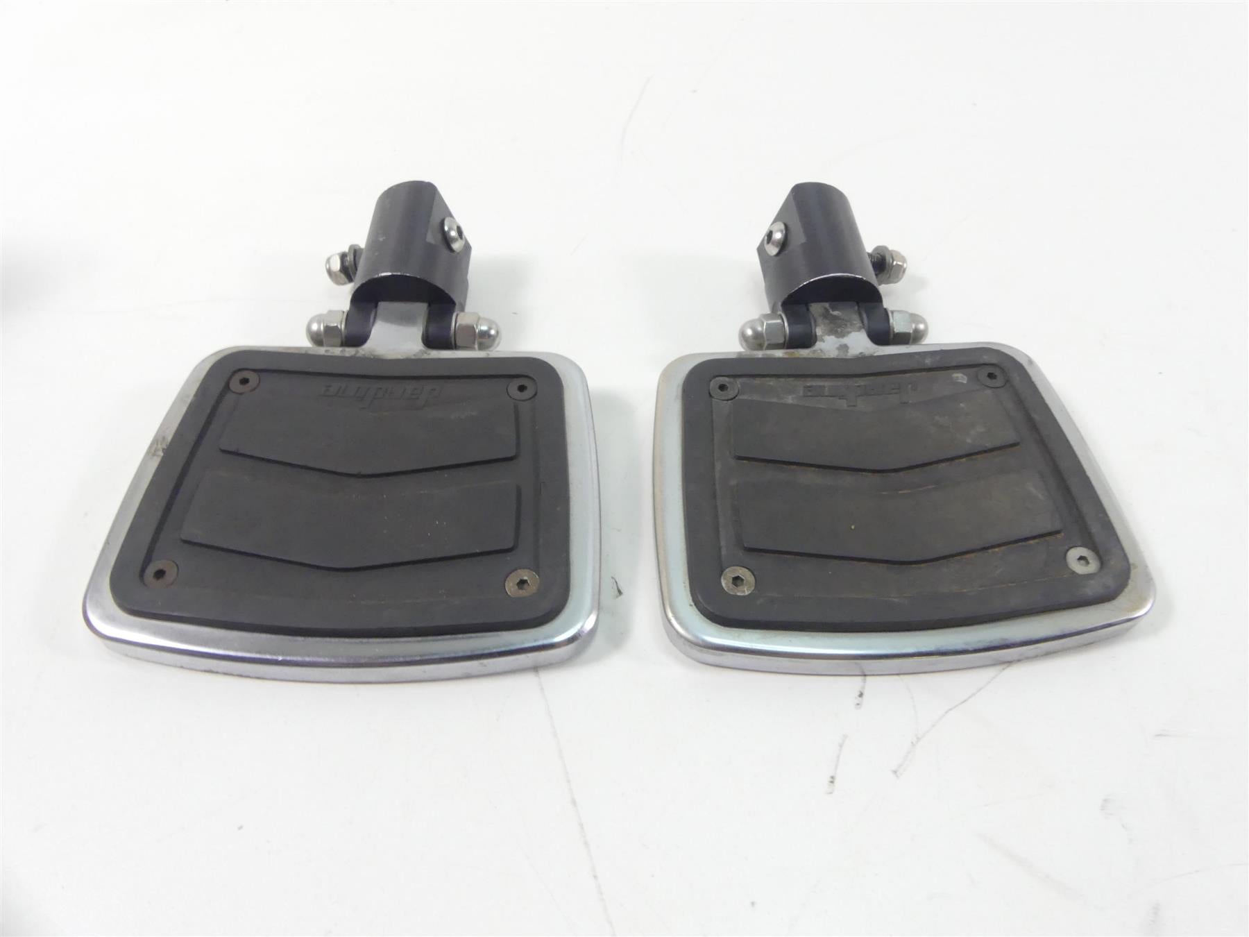2003 Honda VTX1300 S Jardine Rear Passenger Footboard Floorboard Set 56-4001-01 {{ shop.shopifyCountryName }} - Mototech271