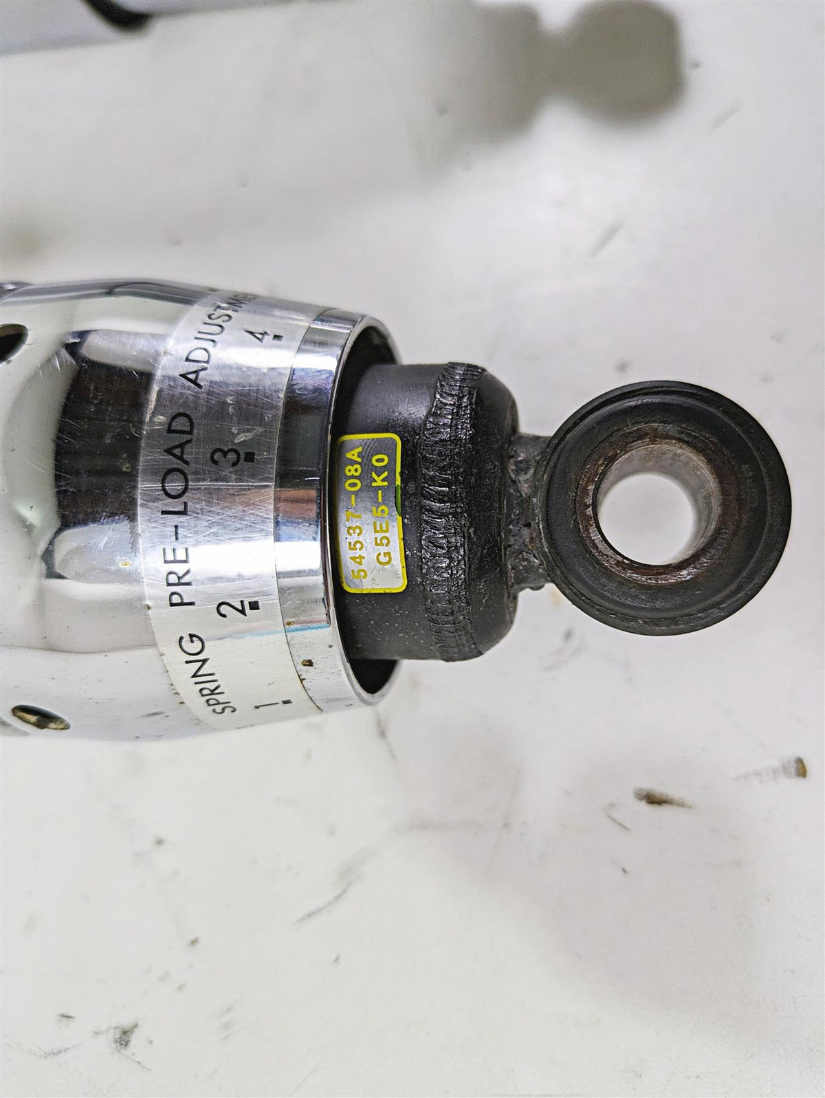 2012 Harley FLD Dyna Switchback Rear Suspension Damper Shock Set 12" 54537-08A {{ shop.shopifyCountryName }} - Mototech271