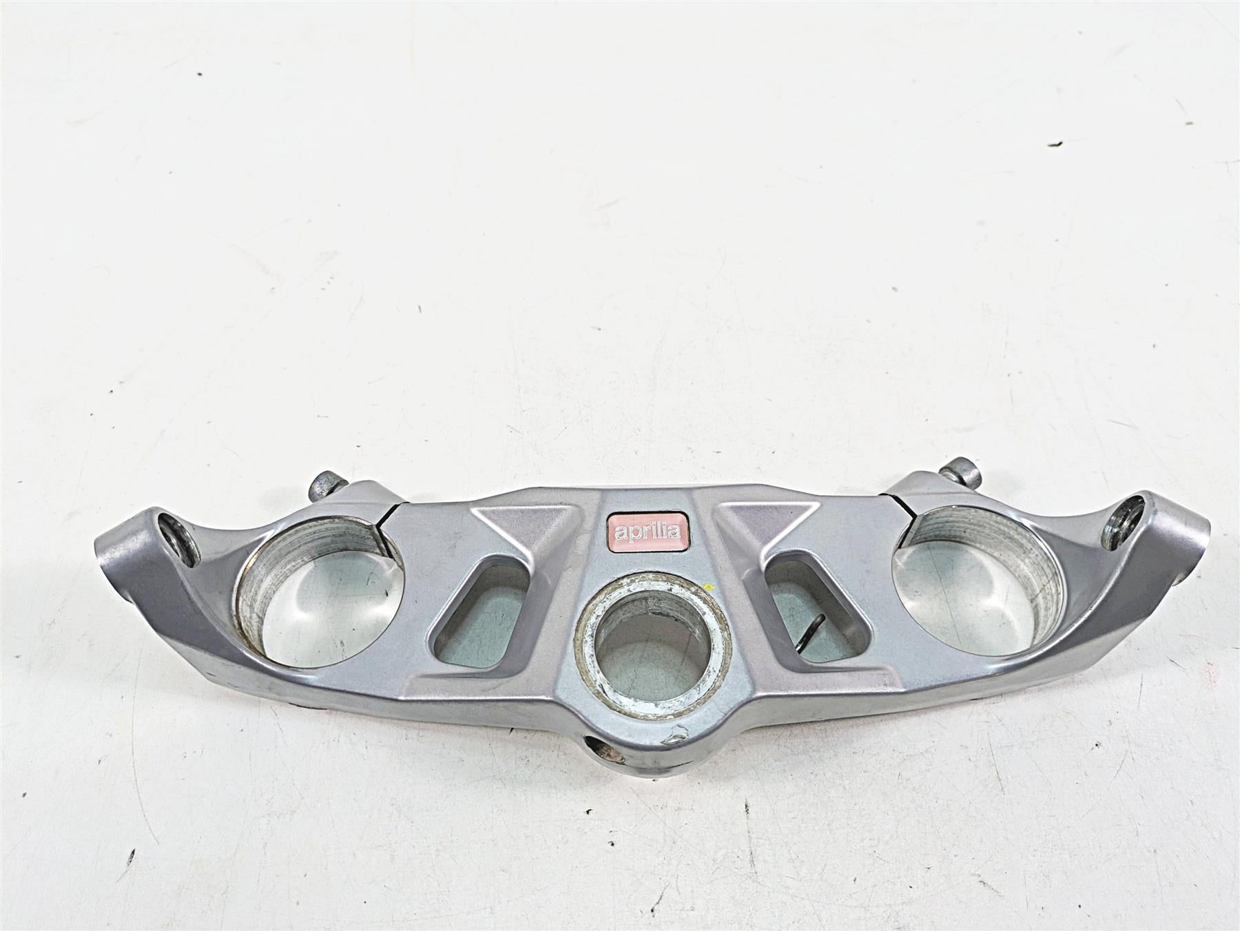 2021 Aprilia RS660 Upper Triple Tree Steering Clamp 51mm - Read 2B005253 {{ shop.shopifyCountryName }} - Mototech271