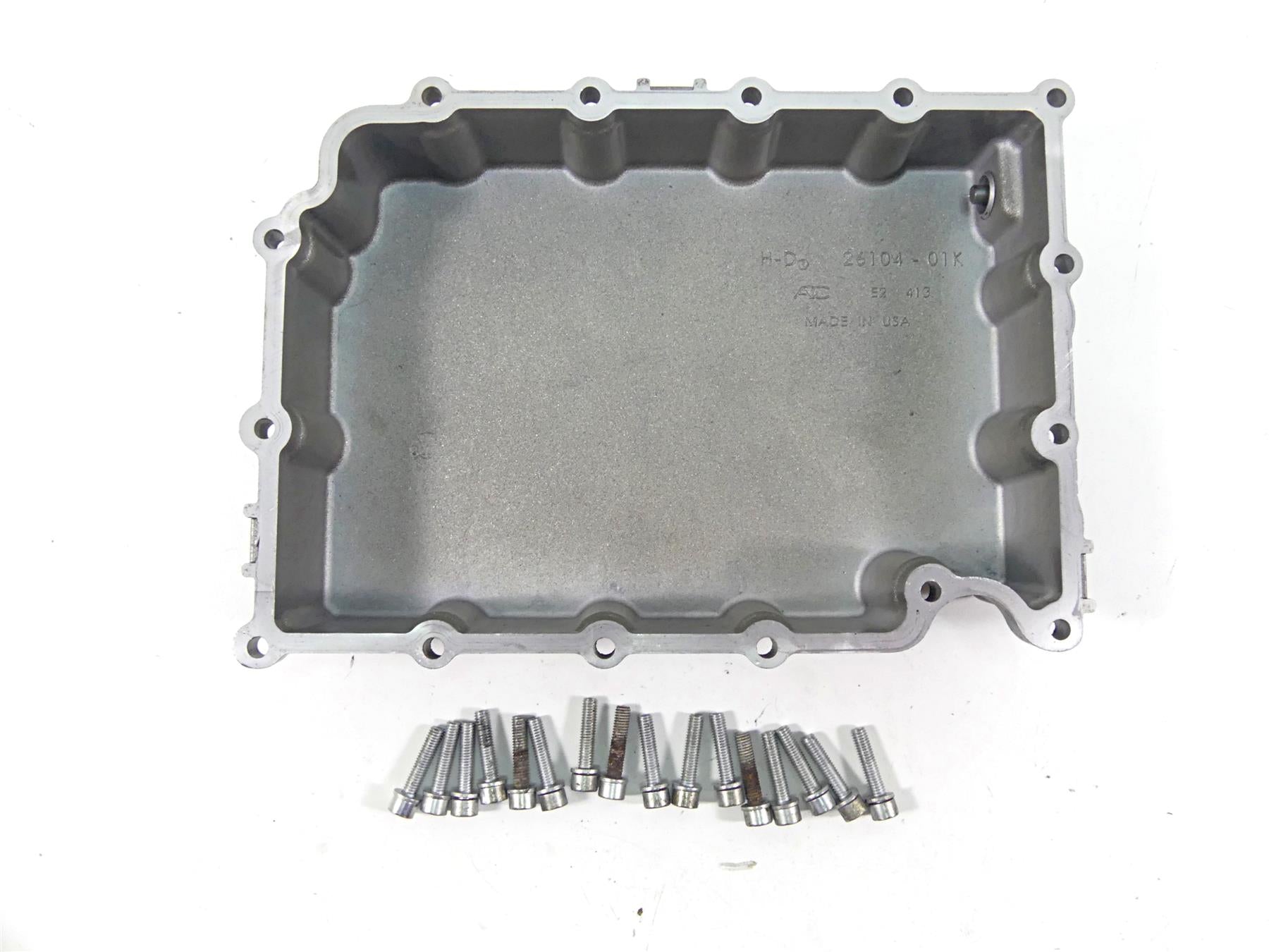 2013 Harley VRSCF Muscle Vrod Lower Engine Cover Oil Pan 26104-01K {{ shop.shopifyCountryName }} - Mototech271