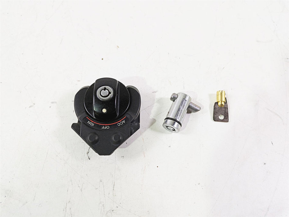 2013 Harley VRSCF Muscle Rod Ignition Switch Key Lock Set 70020-05 {{ shop.shopifyCountryName }} - Mototech271