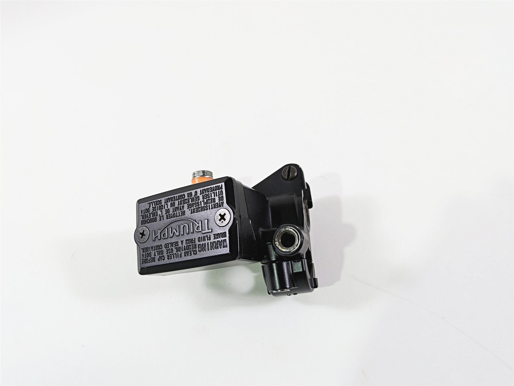 2015 Triumph Tiger Explorer XC Nissin Front Brake Master Cylinder 5/8 T2025830 {{ shop.shopifyCountryName }} - Mototech271